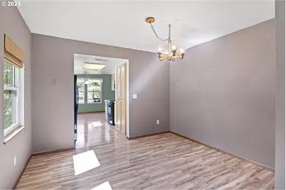 1580 Robertson Bridge Rd, Grants Pass, OR 97526 - Photo 19
