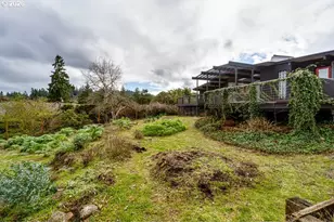 2055 Broadview St, Eugene, OR 97405 - Photo 39