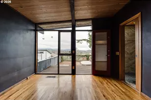 2055 Broadview St, Eugene, OR 97405 - Photo 27