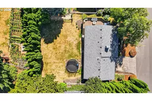 985 NW 3rd St, Gresham, OR 97030 - Photo 31