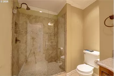 403 Iola St, Dallesport, WA 98617 - Photo 15