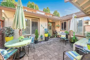 10290 SW Greenleaf Terrace, Portland, OR 97224 - Photo 3