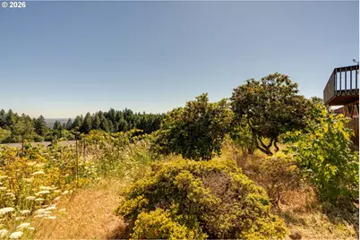 18108 NE Bald Peak Ln, Newberg, OR 97132 - Photo 5