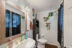 3864 Vista Dr, North Bend, OR 97459 - Photo 17