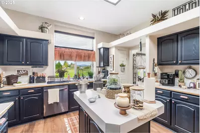 7400 S Prairie Rd, Tillamook, OR 97141 - Photo 11