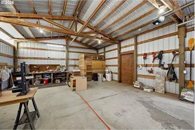 32907 SW Laurelview Rd, Hillsboro, OR 97123 - Photo 39