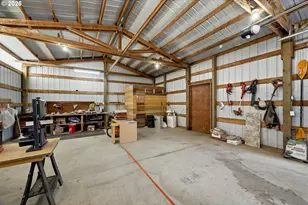 32907 SW Laurelview Rd, Hillsboro, OR 97123 - Photo 39