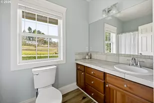 32907 SW Laurelview Rd, Hillsboro, OR 97123 - Photo 29