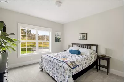 32907 SW Laurelview Rd, Hillsboro, OR 97123 - Photo 23