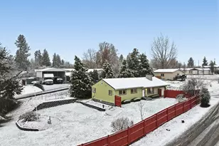 3299 Durland Dr, Hood River, OR 97031 - Photo 3