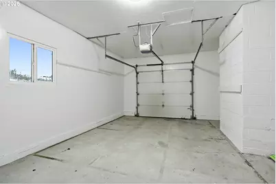 3299 Durland Dr, Hood River, OR 97031 - Photo 23