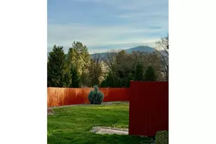 3299 Durland Dr, Hood River, OR 97031 - Photo 27