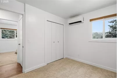 3299 Durland Dr, Hood River, OR 97031 - Photo 19