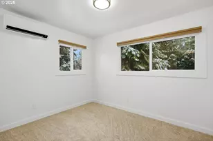 3299 Durland Dr, Hood River, OR 97031 - Photo 17