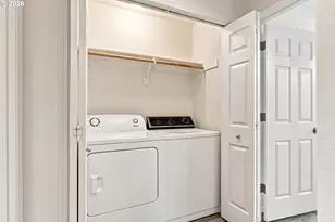 6026 NE Maidstone St, Hillsboro, OR 97124 - Photo 33