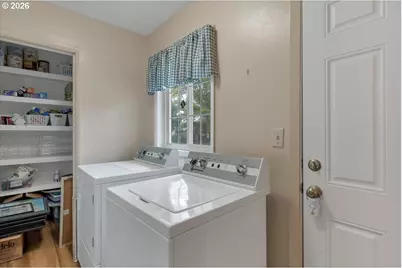 37163 Pony Ln, Lebanon, OR 97355 - Photo 27