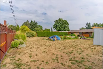 37163 Pony Ln, Lebanon, OR 97355 - Photo 31