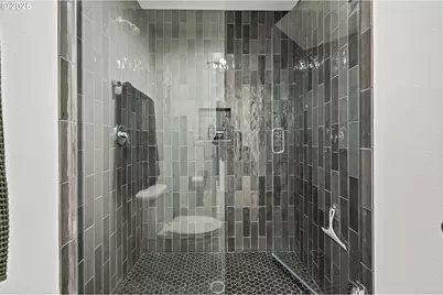 18006 NE 47th Ave, Vancouver, WA 98686 - Photo 17