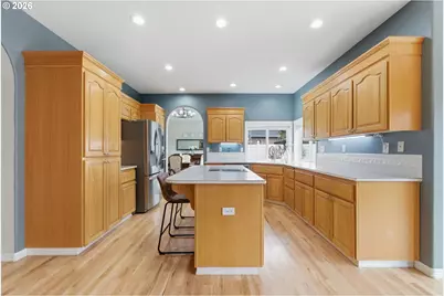 350 SW 37th Ter, Gresham, OR 97080 - Photo 7