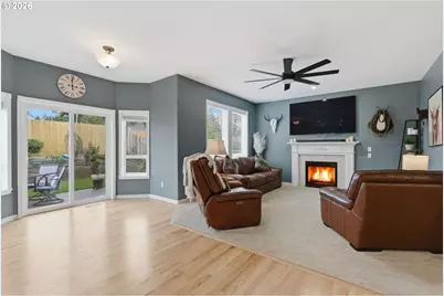 350 SW 37th Ter, Gresham, OR 97080 - Photo 9