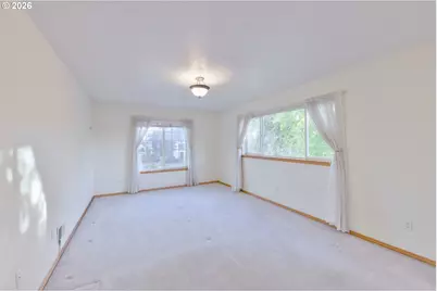 1315 NE Zachary St, Hillsboro, OR 97124 - Photo 25