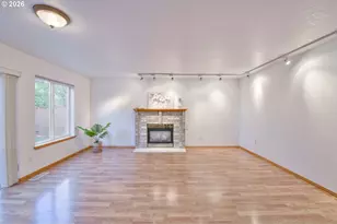 1315 NE Zachary St, Hillsboro, OR 97124 - Photo 13