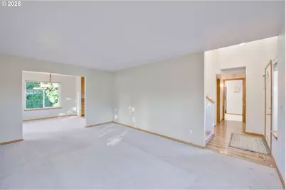 1315 NE Zachary St, Hillsboro, OR 97124 - Photo 5