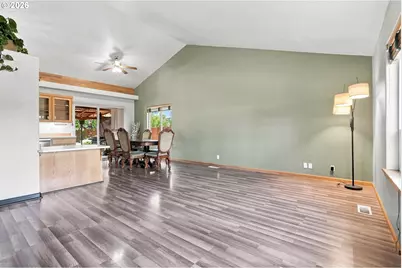1650 Daugherty Ave, Cottage Grove, OR 97424 - Photo 11