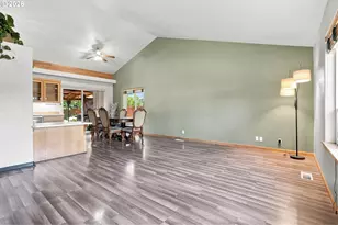 1650 Daugherty Ave, Cottage Grove, OR 97424 - Photo 11