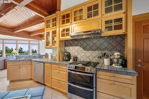 520 Avalon Way, Oceanside, OR 97134 - Photo 15