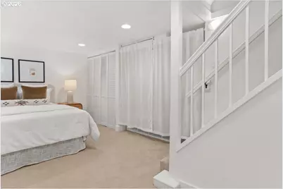 1726 SE Reedway St, Portland, OR 97202 - Photo 25