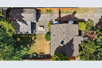 1726 SE Reedway St, Portland, OR 97202 - Photo 39