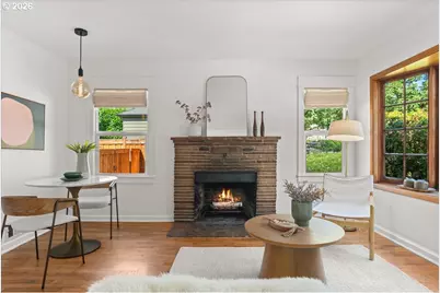 1726 SE Reedway St, Portland, OR 97202 - Photo 5