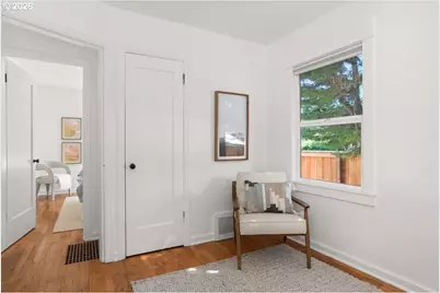 1726 SE Reedway St, Portland, OR 97202 - Photo 21