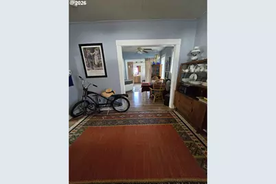 1906 1/2 Adams Ave, La Grande, OR 97850 - Photo 3