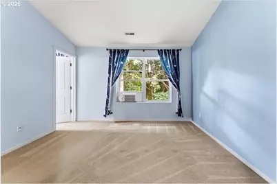 2137 NE Sheffield Ave, Hillsboro, OR 97006 - Photo 23