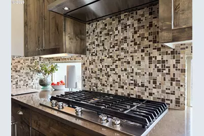 61076 Manhae Loop, Bend, OR 97702 - Photo 17