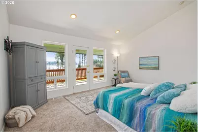 211 Basswood Dr, Silver Lake, WA 98645 - Photo 15