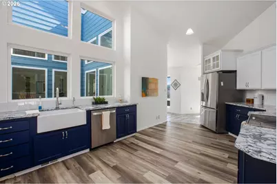 211 Basswood Dr, Silver Lake, WA 98645 - Photo 9