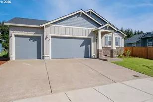 315 Cypress St, Mount Angel, OR 97362 - Photo 5