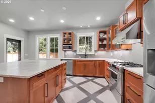 2183 Ashbury Dr, Eugene, OR 97408 - Photo 9