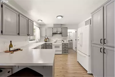 5512 SE 130th Ave, Portland, OR 97236 - Photo 11