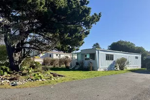 97882 Marks Ln, Brookings, OR 97415 - Photo 33