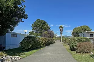 97882 Marks Ln, Brookings, OR 97415 - Photo 23
