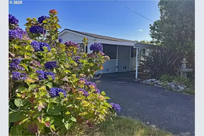 97882 Marks Ln, Brookings, OR 97415 - Photo 1
