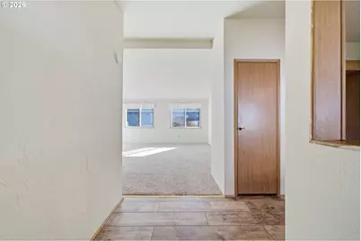 21201 NE 58th St #46, Vancouver, WA 98682 - Photo 7