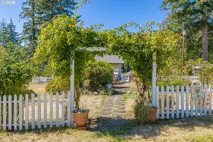 56972 Gladewood Rd, Coquille, OR 97423 - Photo 5