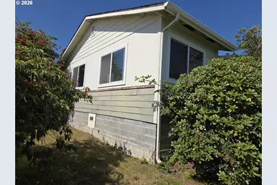15282 Highway 101, Brookings, OR 97415 - Photo 17