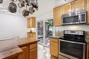 2723 SW Texas St., Portland, OR 97219 - Photo 13