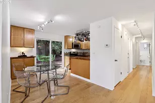 2723 SW Texas St., Portland, OR 97219 - Photo 9